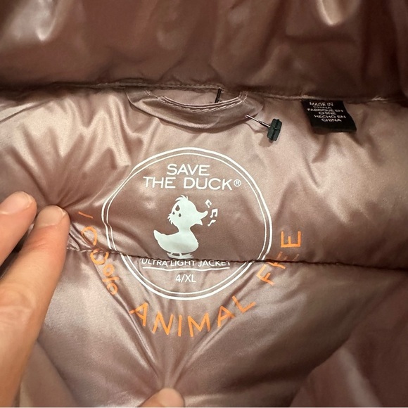 NWOT Elsie Waterproof Puffer Coat
Save The Duck misty pink - Picture 6 of 6